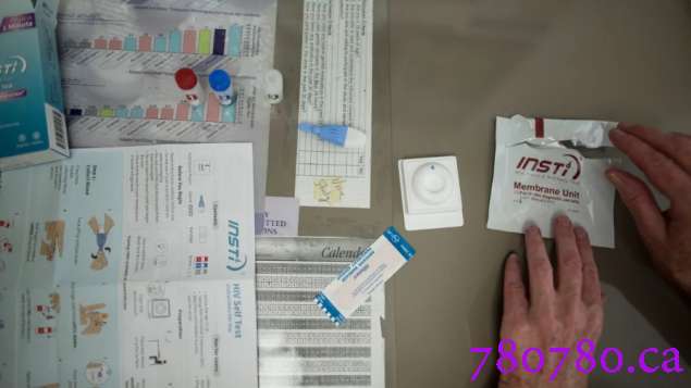 加拿大批准第一个艾滋病毒自我检测装置